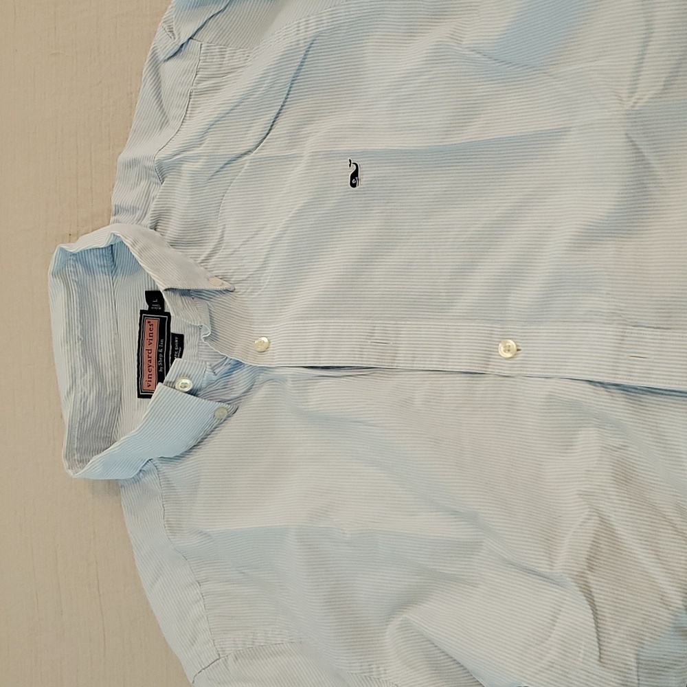 Vineyard Vines mems button down size L